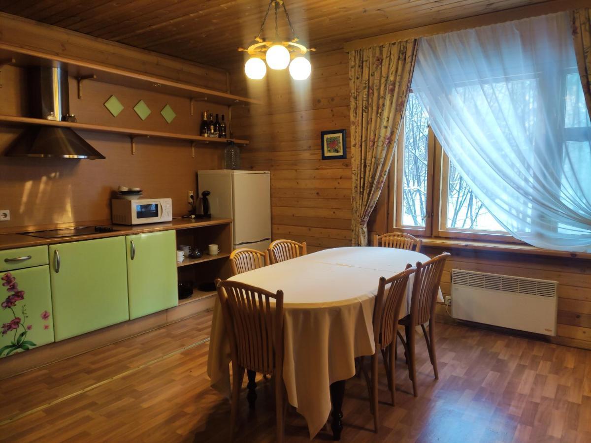 Lada Holiday Cottages Lopotovo Bagian luar foto