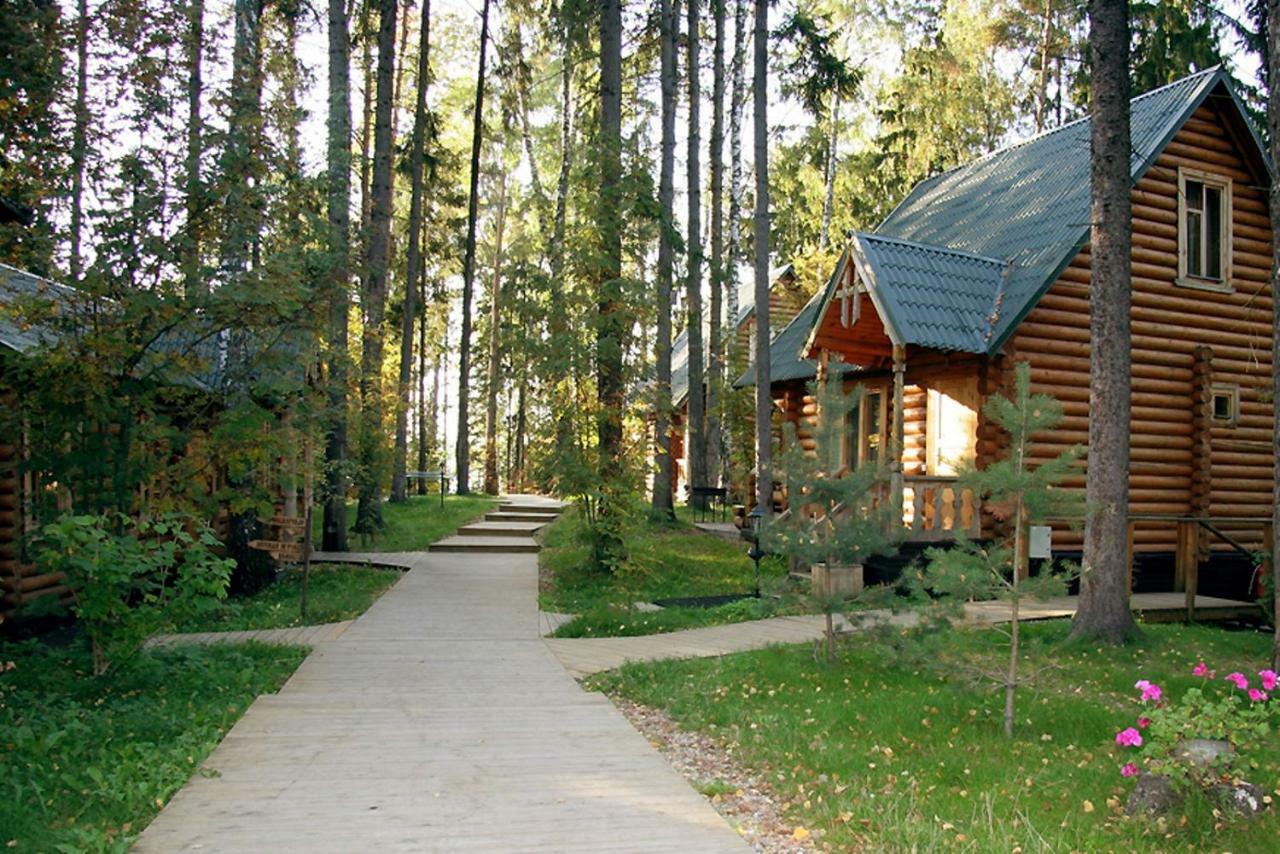 Lada Holiday Cottages Lopotovo Bagian luar foto